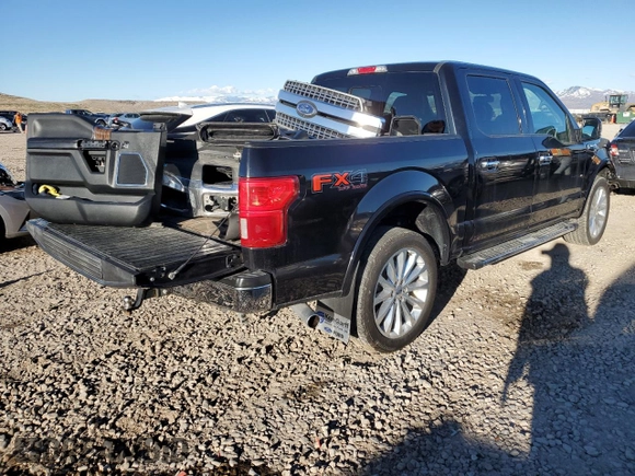 2020 Ford F-150 XL with VIN 1FTEW1E41LKE62520, listed as a Copart auction lot 47025185 with 165,317 mi miles and Salvage Title. Bid and sale history available at carsss.com. Image 3.