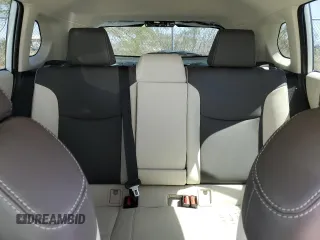 2022 Toyota Corolla Cross XLE z VIN 7MUDAABG7NV029746, wystawiony jako Copart lot #57632995 z przebiegiem 26 262 mil mil oraz Szkoda całkowita • Salvage title. Historia ofert i sprzedaży dostępna na DreamBid. Obrazek 10.