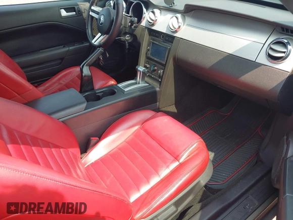2005 Ford Mustang Deluxe with VIN 1ZVFT84N955183489, listed as a IAAI auction lot 42473437 with 221,709 mi miles and . Bid and sale history available at DreamBid. Image 5.