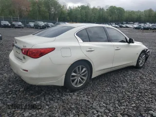 2016 Infiniti Q50 Premium with VIN JN1CV7AR7GM251575, listed as a Copart auction lot 55110115 with 238,751 mi miles and Salvage Title. Bid and sale history available at DreamBid. Image 3.