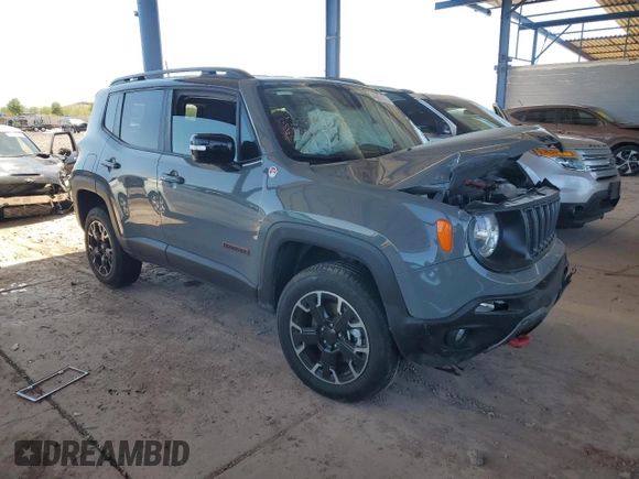 2023 Jeep Renegade Trailhawk with VIN ZACNJDC10PPP37182, listed as a Copart auction lot 49251315 with 13,779 mi miles and Salvage title. Bid and sale history available at DreamBid. Image 4.