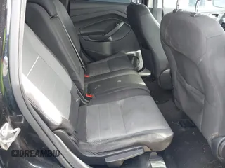 2015 Ford Escape SE with VIN 1FMCU9GX8FUB65137, listed as a IAAI auction lot 41657516 with 145,944 mi miles. Bid and sale history available at carsss.com. Image 8.