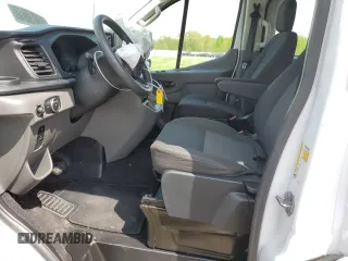 2021 Ford Transit Passenger XL z VIN 1FBAX2Y88MKA30996, wystawiony jako Copart lot #52709324 z przebiegiem 86 753 mil mil oraz Szkoda całkowita • Salvage title. Historia ofert i sprzedaży dostępna na DreamBid. Obrazek 7.