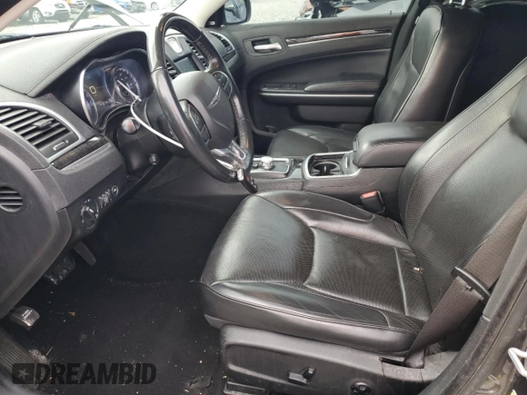 2019 Chrysler 300 Limited with VIN 2C3CCAKG9KH560364, listed as a Copart auction lot 80440934 with 81,213 mi miles and Salvage Title. Bid and sale history available at carsss.com. Image 7.