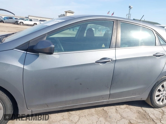 2017 Hyundai Elantra с VIN KMHD35LH6HU372210, выставлен на аукционе IAAI как лот 42251992 с пробегом 110 331 миль миль и . История ставок и продаж доступна на DreamBid. Изображение 14.