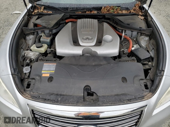 2012 Infiniti M Hybrid with VIN JN1EY1AP9CM910360, listed as a Copart auction lot 80273314 with 121,217 mi miles and Clean title. Bid and sale history available at DreamBid. Image 11.