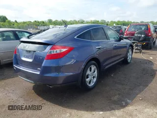 2012 Honda Crosstour EX-L z VIN 5J6TF2H50CL000259, wystawiony jako IAAI lot #42257263 z przebiegiem 169 538 mil mil oraz . Historia ofert i sprzedaży dostępna na DreamBid. Obrazek 4.