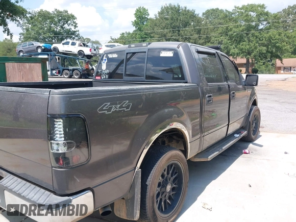 2004 Ford F-150 XLT with VIN 1FTRW14W54KC03745, listed as a IAAI auction lot 42726871 with 267,390 mi miles and . Bid and sale history available at DreamBid. Image 4.