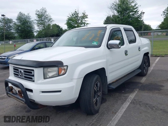 2008 Honda Ridgeline RT z VIN 2HJYK162X8H540132, wystawiony jako IAAI lot #42796783 z przebiegiem 226 779 mil mil oraz . Historia ofert i sprzedaży dostępna na DreamBid. Obrazek 6.