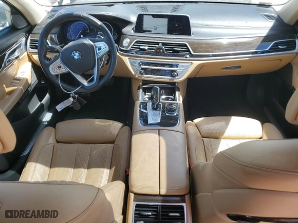 2017 BMW 7 Series ALPINA B7 xDrive with VIN WBA7F2C54HG422160, listed as a Copart auction lot 49465665 with 40,535 mi miles and Salvage Title. Bid and sale history available at carsss.com. Image 8.