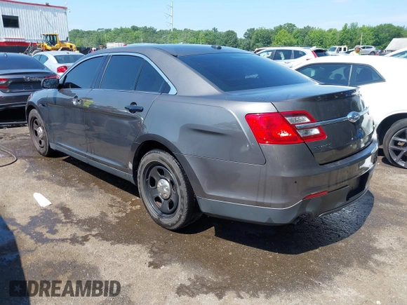 2016 Ford Police Interceptor with VIN 1FAHP2MK3GG126608, listed as a IAAI auction lot 42619846 with 39 mi miles and . Bid and sale history available at DreamBid. Image 3.