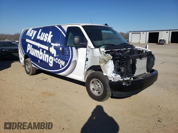 2024 Chevrolet Express Cargo Van with VIN 1GCWGBFP0R1236936, listed as a Copart auction lot 89120985 with 0 mi miles and Salvage Title. Bid and sale history available at carsss.com. Image 4.