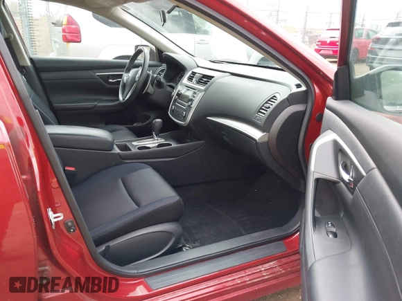 2017 Nissan Altima SR with VIN 1N4AL3AP4HC139007, listed as a IAAI auction lot 42045517 with 54,241 mi miles and . Bid and sale history available at carsss.com. Image 5.