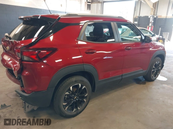 2021 Chevrolet TrailBlazer LT with VIN KL79MPSL0MB003791, listed as a IAAI auction lot 41742069 with 60,472 mi miles. Bid and sale history available at carsss.com. Image 4.