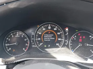 2025 Mazda CX-30 S Select Sport z VIN 3MVDMBBM3SM784464, wystawiony jako IAAI lot #42085045 z przebiegiem 1 953 mil mil oraz . Historia ofert i sprzedaży dostępna na DreamBid. Obrazek 7.