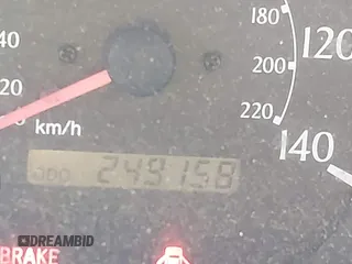 2000 Toyota Solara SE z VIN 2T1CF22P2YC397195, wystawiony jako IAAI lot #42079193 z przebiegiem 249 158 mil mil oraz . Historia ofert i sprzedaży dostępna na DreamBid. Obrazek 16.