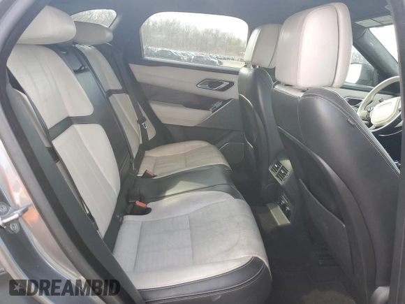 2018 Land Rover Range Rover Velar R-Dynamic HSE с VIN SALYM2RV7JA700572, выставлен на аукционе Copart как лот 50362045 с пробегом 93 890 миль миль и Чистый • Clean title. История ставок и продаж доступна на DreamBid. Изображение 11.