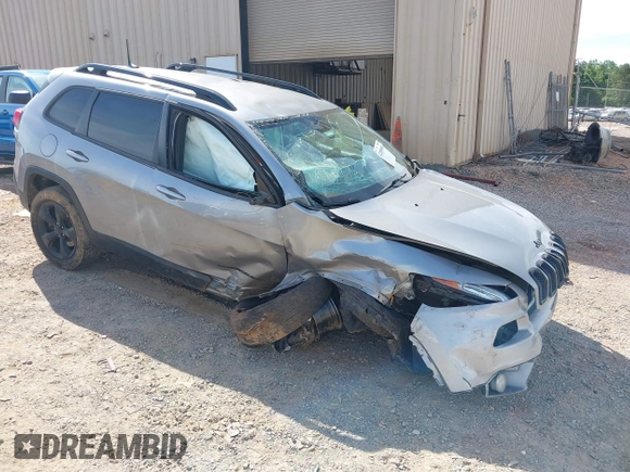 2016 Jeep Cherokee Latitude с VIN 1C4PJMCB4GW182213, выставлен на аукционе IAAI как лот 42209968 с пробегом 108 539 миль миль и . История ставок и продаж доступна на DreamBid. Изображение 1.