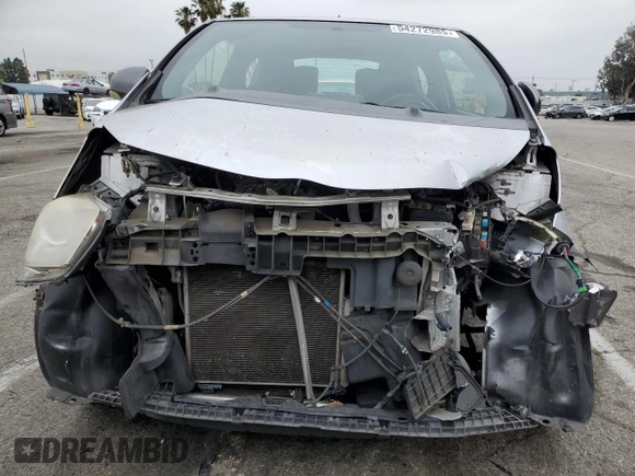 2012 Scion iQ с VIN JTNJJXB04CJ017482, выставлен на аукционе Copart как лот 54272985 с пробегом 93 635 миль миль и Списание • Salvage title. История ставок и продаж доступна на DreamBid. Изображение 5.