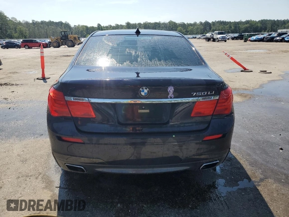 2012 BMW 7 Series 750Li с VIN WBAKB8C56CDX21023, выставлен на аукционе Copart как лот 61988955 с пробегом 145 022 миль миль и Списание • Salvage title. История ставок и продаж доступна на DreamBid. Изображение 6.