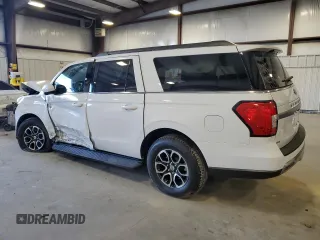 2024 Ford Expedition Max XLT with VIN 1FMJK1H8XREB02917, listed as a Copart auction lot 88500205 with 2,632 mi miles and Salvage Title. Bid and sale history available at DreamBid. Image 2.