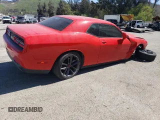 2017 Dodge Challenger SXT z VIN 2C3CDZAG9HH540752, wystawiony jako Copart lot #50041105 z przebiegiem 84 279 mil mil oraz Szkoda całkowita • Salvage title. Historia ofert i sprzedaży dostępna na DreamBid. Obrazek 3.