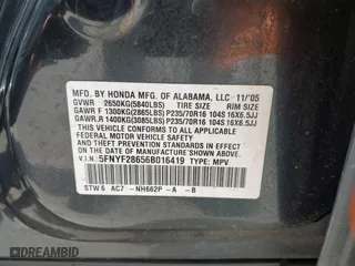2006 Honda Pilot EX-L with RES with VIN 5FNYF28656B016419, listed as a IAAI auction lot 41620977 with 206,372 mi miles. Bid and sale history available at carsss.com. Image 9.