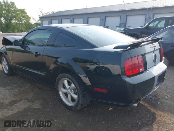 2007 Ford Mustang GT Deluxe with VIN 1ZVFT82H375246120, listed as a IAAI auction lot 42402065 with 160,902 mi miles and . Bid and sale history available at DreamBid. Image 3.