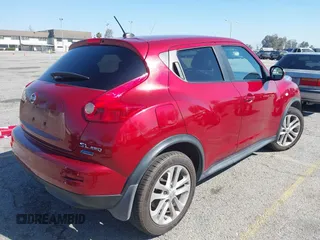 2012 Nissan Juke SL with VIN JN8AF5MV1CT112187, listed as a IAAI auction lot 41640325 with 97,696 mi miles. Bid and sale history available at carsss.com. Image 4.