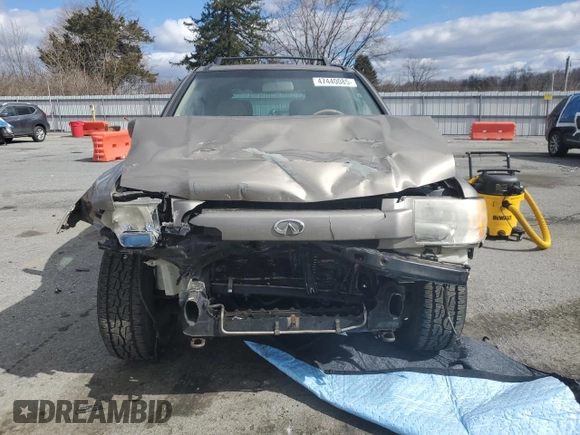 2001 Infiniti QX4 Luxury z VIN JNRDR07Y41W108932, wystawiony jako Copart lot #47440085 z przebiegiem 131 045 mil mil oraz Szkoda całkowita • Salvage title. Historia ofert i sprzedaży dostępna na DreamBid. Obrazek 5.