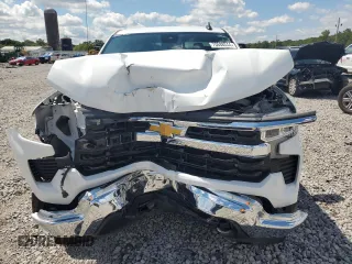 2023 Chevrolet Silverado 1500 LT with VIN 1GCUDDE87PZ305044, listed as a Copart auction lot 70688244 with 26,306 mi miles and Salvage Title. Bid and sale history available at carsss.com. Image 5.