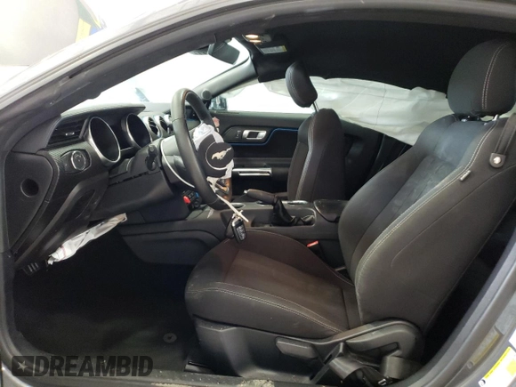 2021 Ford Mustang EcoBoost z VIN 1FA6P8TH0M5154969, wystawiony jako Copart lot #58635625 z przebiegiem 18 763 mil mil oraz Szkoda całkowita • Salvage title. Historia ofert i sprzedaży dostępna na DreamBid. Obrazek 7.