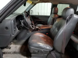2003 GMC Sierra 1500 SLT z VIN 2GTEK19T731294136, wystawiony jako Copart lot #52197285 z przebiegiem 131 232 mil mil oraz Nie do naprawy • Non repairable. Historia ofert i sprzedaży dostępna na DreamBid. Obrazek 7.