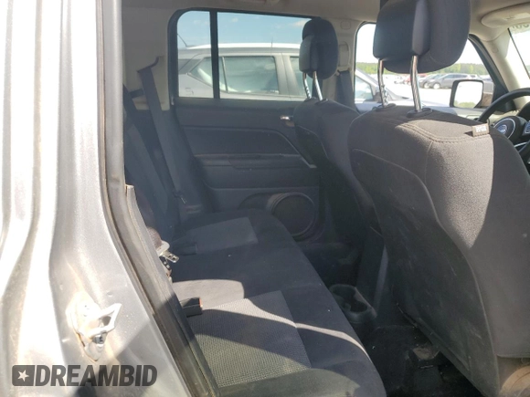 2015 Jeep Patriot Sport with VIN 1C4NJRBB1FD176983, listed as a Copart auction lot 55927735 with 166,717 mi miles and Salvage title. Bid and sale history available at DreamBid. Image 10.