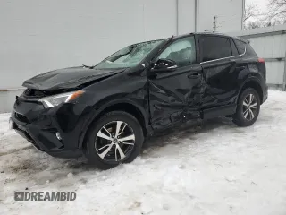2018 Toyota RAV4 XLE with VIN 2T3RFREV4JW789667, listed as a Copart auction lot 87876135 with 125,848 mi miles and Clean Title. Bid and sale history available at carsss.com. Image 1.