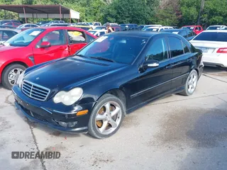 2005 Mercedes-Benz C 230 Kompressor z VIN WDBRF40J25A727064, wystawiony jako IAAI lot #42348014 z przebiegiem 162 940 mil mil oraz . Historia ofert i sprzedaży dostępna na DreamBid. Obrazek 2.