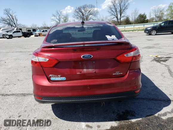 2014 Ford Focus SE with VIN 1FADP3F26EL420302, listed as a Copart auction lot 52653545 with 187,942 mi miles and Salvage Title. Bid and sale history available at DreamBid. Image 6.