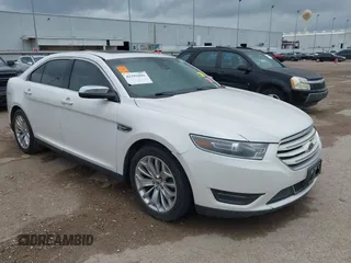 2018 Ford Taurus Limited z VIN 1FAHP2F89JG124144, wystawiony jako IAAI lot #42393690 z przebiegiem Nie podano mil oraz . Historia ofert i sprzedaży dostępna na DreamBid. Obrazek 1.