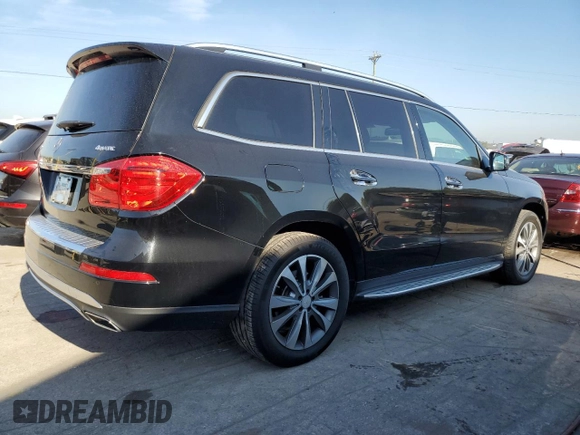 2015 Mercedes-Benz GL-Class GL 450 with VIN 4JGDF6EE3FA497082, listed as a Copart auction lot 68807803 with 113,882 mi miles. Bid and sale history available at carsss.com. Image 3.