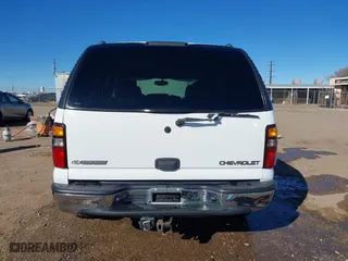 2004 Chevrolet Tahoe LT with VIN 1GNEC13Z44R323201, listed as a IAAI auction lot 41481138 with 216,869 mi miles. Bid and sale history available at carsss.com. Image 16.