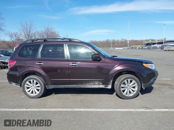 2013 Subaru Forester X Limited с VIN JF2SHAEC3DH431645, выставлен на аукционе IAAI как лот 41790458 с пробегом 136 250 миль миль и . История ставок и продаж доступна на DreamBid. Изображение 14.