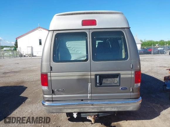 2003 Ford Econoline Cargo Recreational with VIN 1FDRE14L93HA06545, listed as a IAAI auction lot 42200611 with 160,671 mi miles and . Bid and sale history available at DreamBid. Image 6.