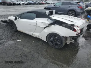 2007 Lamborghini Gallardo z VIN ZHWGU22T77LA05172, wystawiony jako Copart lot #44416945 z przebiegiem Nie podano mil oraz Szkody całkowita. Historia ofert i sprzedaży dostępna na DreamBid. Obrazek 2.