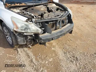 2015 Nissan Altima SV with VIN 1N4AL3AP1FC164170, listed as a IAAI auction lot 41077697 with 189,143 mi miles and . Bid and sale history available at DreamBid. Image 6.