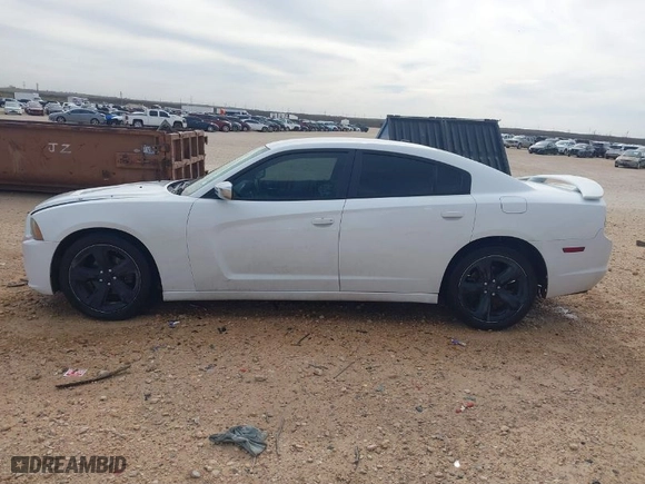 2014 Dodge Charger SXT with VIN 2C3CDXHG5EH330896, listed as a IAAI auction lot 41767366 with 148,962 mi miles. Bid and sale history available at carsss.com. Image 14.