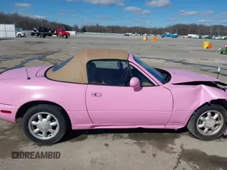 1993 Mazda MX-5 Miata with VIN JM1NA3519P1418681, listed as a IAAI auction lot 41741615 with 115,379 mi miles and . Bid and sale history available at DreamBid. Image 13.
