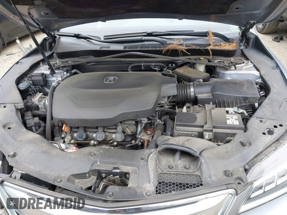 2015 Acura TLX V6 Tech with VIN 19UUB3F58FA005919, listed as a IAAI auction lot 41245647 with 110,505 mi miles. Bid and sale history available at carsss.com. Image 10.