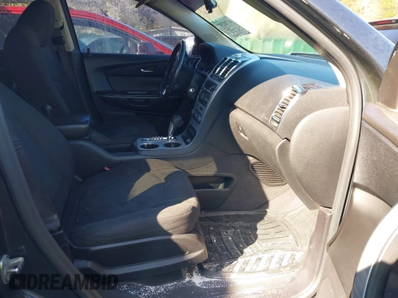 2011 GMC Acadia SL with VIN 1GKKRNED9BJ381159, listed as a IAAI auction lot 41792307 with Not Provided miles and . Bid and sale history available at carsss.com. Image 5.