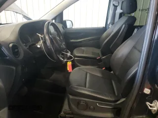 2020 Mercedes-Benz Metris with VIN W1WV0FEY1L3755527, listed as a Copart auction lot 54562495 with 36,195 mi miles and Salvage Title. Bid and sale history available at DreamBid. Image 7.