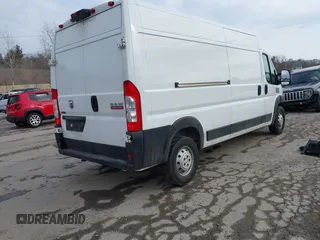 2020 Ram ProMaster Cargo with VIN 3C6TRVDG6LE119973, listed as a IAAI auction lot 41696088 with 116,562 mi miles and . Bid and sale history available at carsss.com. Image 4.